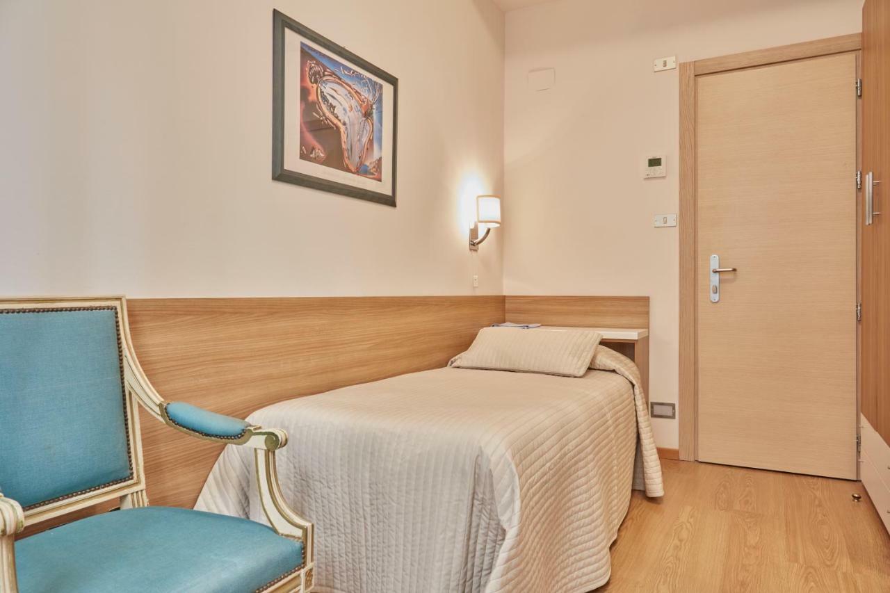 Albergo Celeste Sestri Levante Bagian luar foto