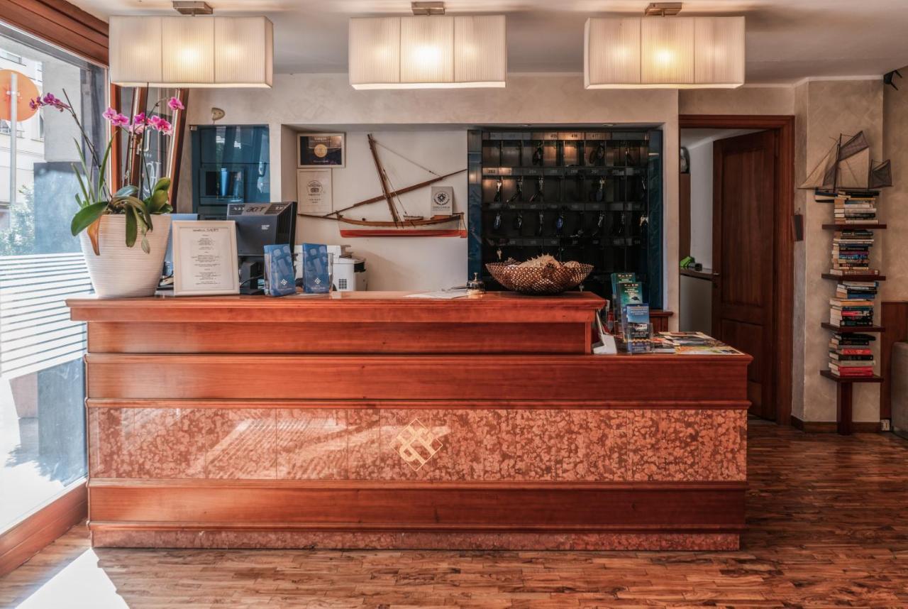 Albergo Celeste Sestri Levante Bagian luar foto